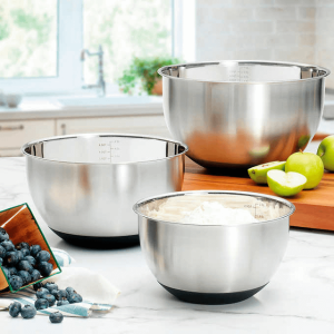 Are Glass Mixing Bowls Better Than Stainless Steel